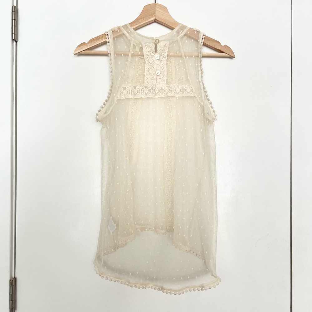 Monteau Los Angeles Women's Sheer Sleeveless Blouse Size M Ivory Lace Embroidery - Picture 2 of 7